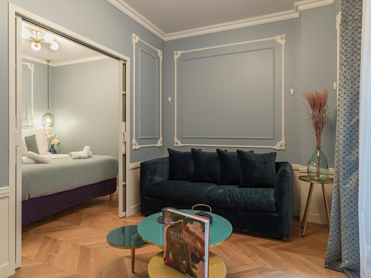 The Pompadour Suite Paris Exterior photo