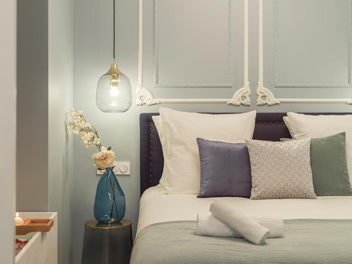 The Pompadour Suite Paris Exterior photo